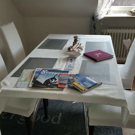 Haus Ginkgo Apartman